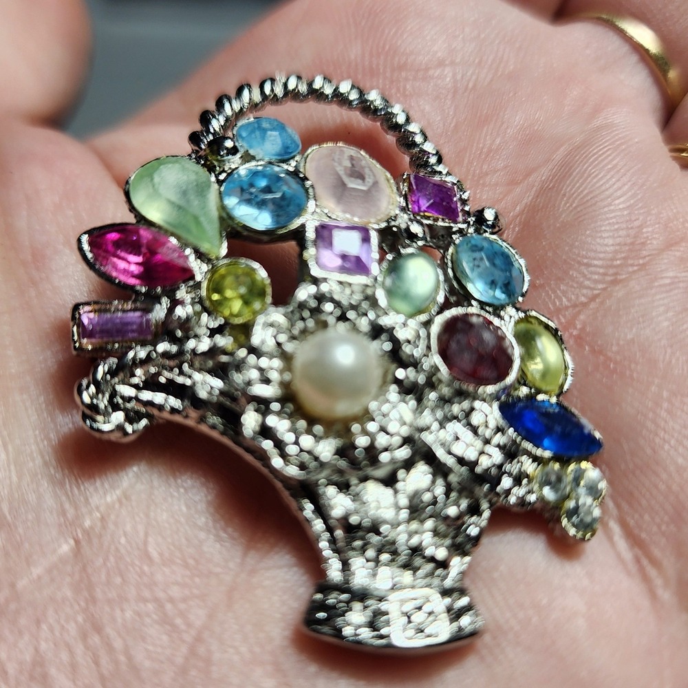 Vintage Style Flower Basket Brooch Multi Color Rhinestone Faux Pearl Silver Tone